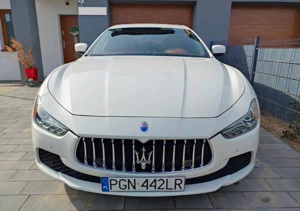 Maserati Ghibli cena 115900 przebieg: 154647, rok produkcji 2014 z Gniezno małe 67